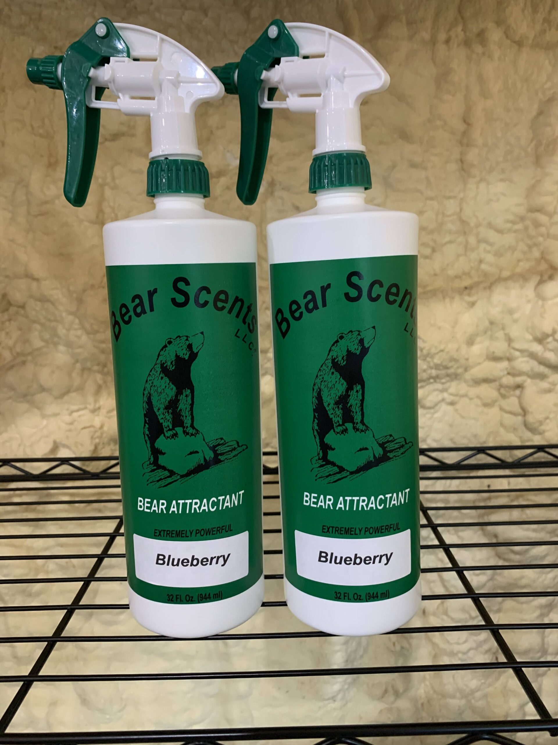 Bear Scents Spray Bottle Attractants